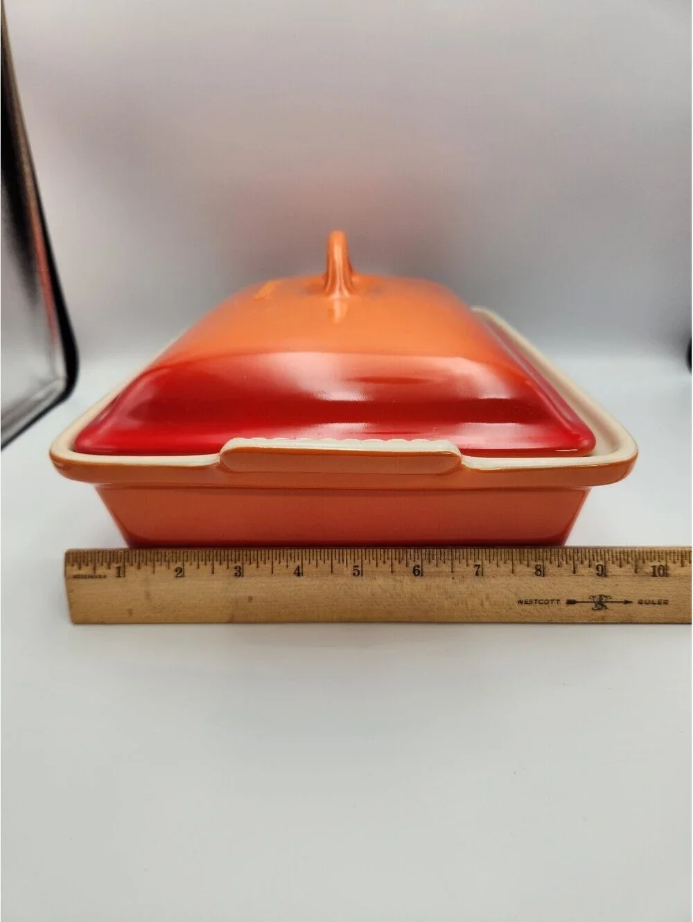 Le Creuset Volcanic Orange Rectangular Baking Dish with Lid 4qt Stoneware - O4